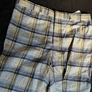 Men’s size 32 Brooks Brothers Black Fleece 1818 shorts retail $350